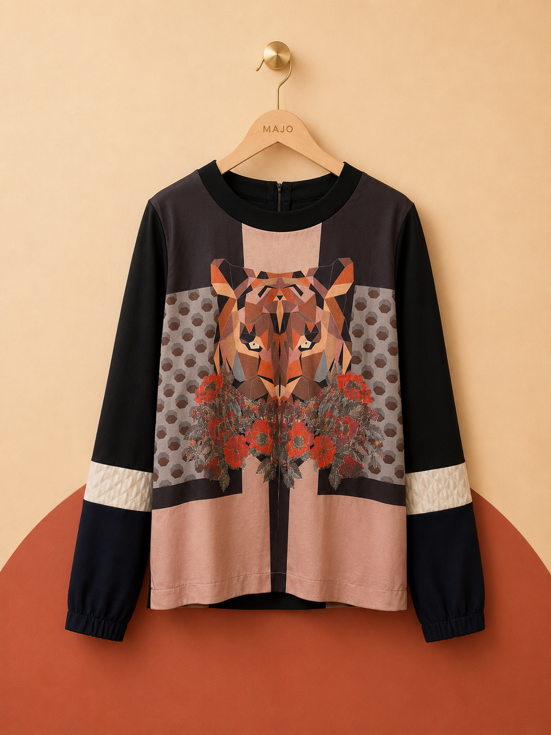 Haut imprimée tigre SOGGO – Taille 1 ou 2 – Neuve avec étiquette