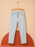 Jean bleu clair taille haute à boutons – Cecilia Fashion – Neuf avec étiquette