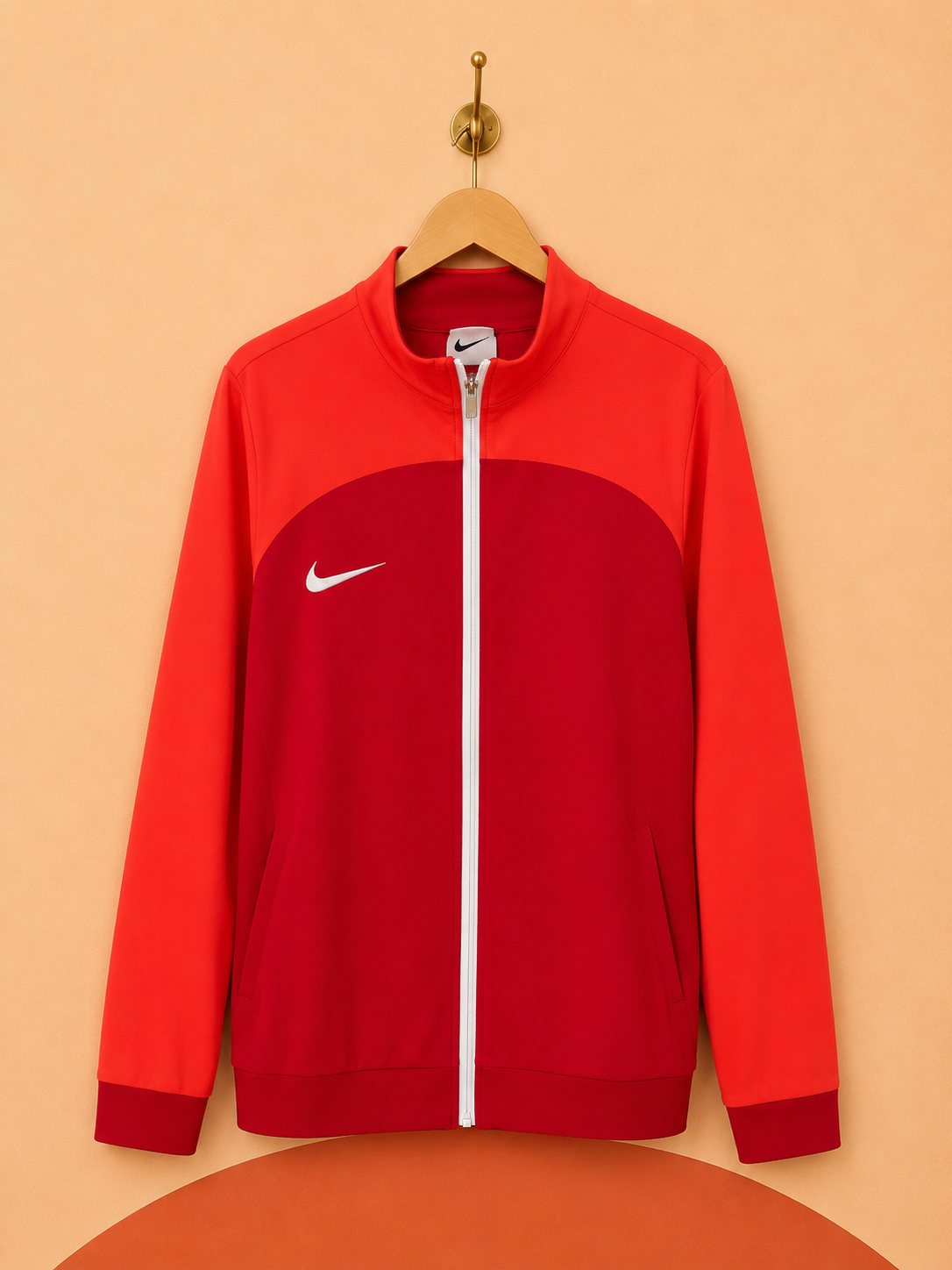 Veste de sport Nike Dri-FIT rouge – Neuve avec étiquette